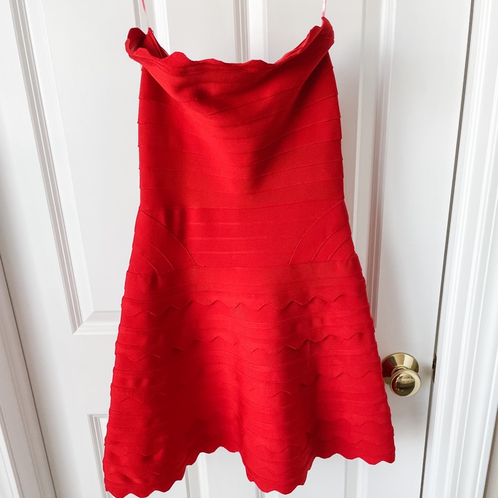 Soodee Strapless Red Dress